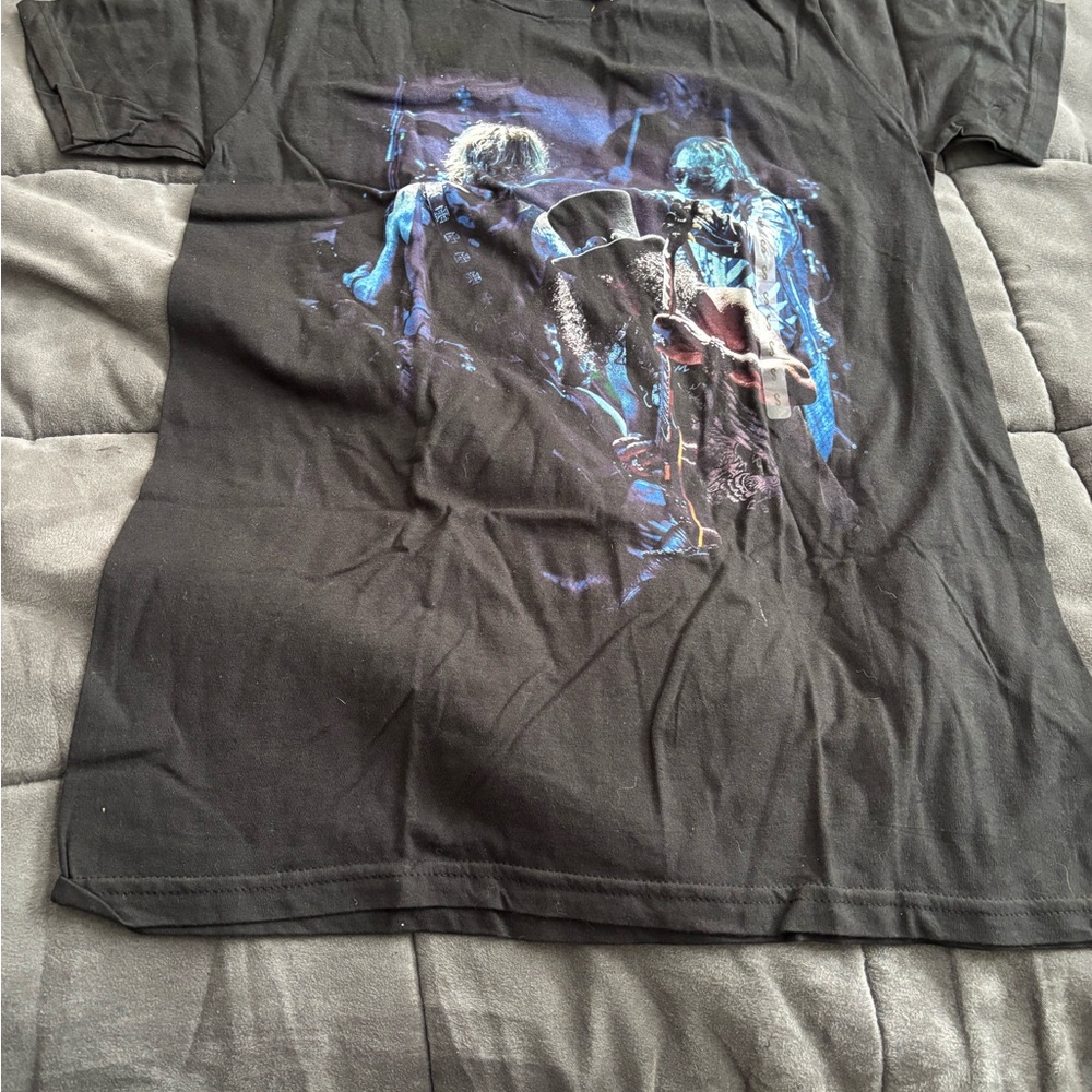 Guns and Roses Black Graphic T Shirt